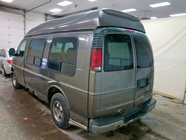 1GBFG15R621228251 - 2002 CHEVROLET EXPRESS G1 GRAY photo 3