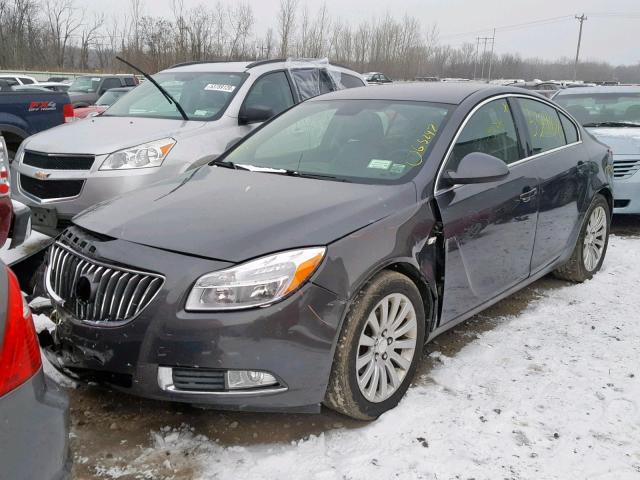 W04GN5EC6B1092058 - 2011 BUICK REGAL GRAY photo 2