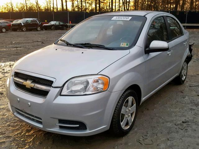 KL1TD5DE688151086 - 2011 CHEVROLET AVEO LS SILVER photo 2