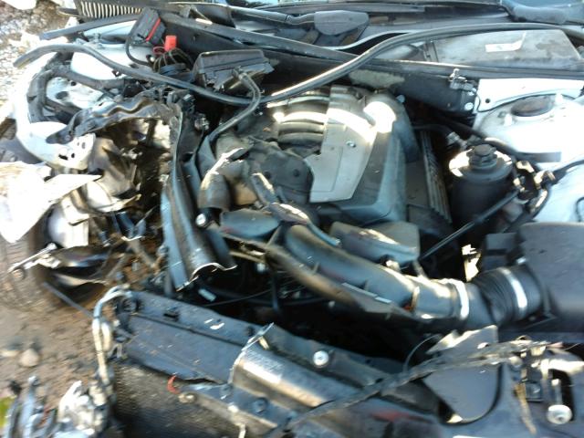 WBAHN83577DT68220 - 2007 BMW 750 WHITE photo 7