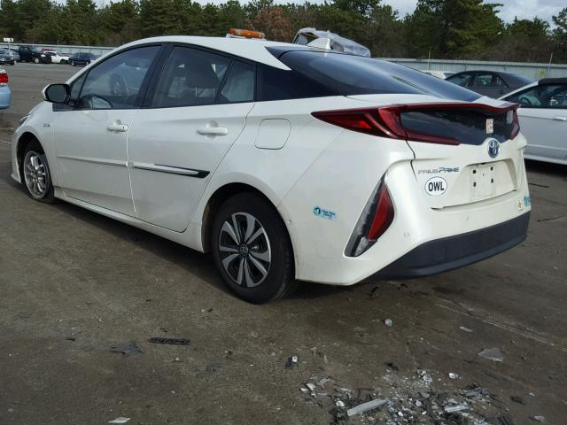 JTDKARFP5H3013271 - 2017 TOYOTA PRIUS PRIM თეთრი ფოტო 3