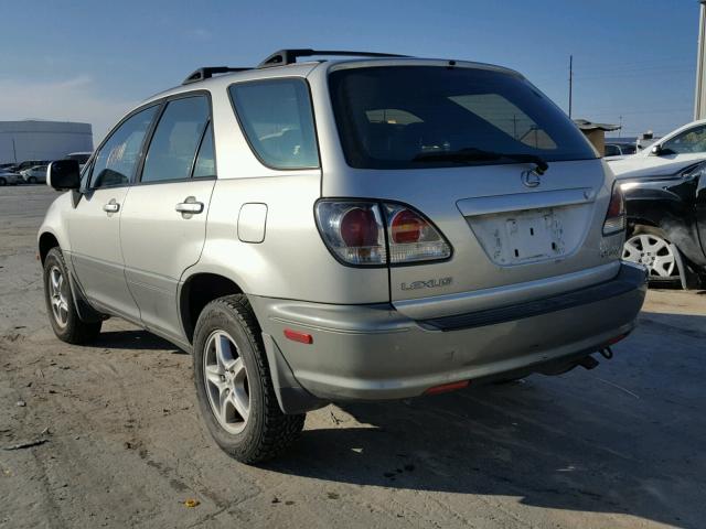 JTJGF10U630158236 - 2003 LEXUS RX 300 SILVER photo 3