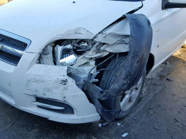 KL1TD56668B181459 - 2008 CHEVROLET AVEO BASE Ақ фото 9