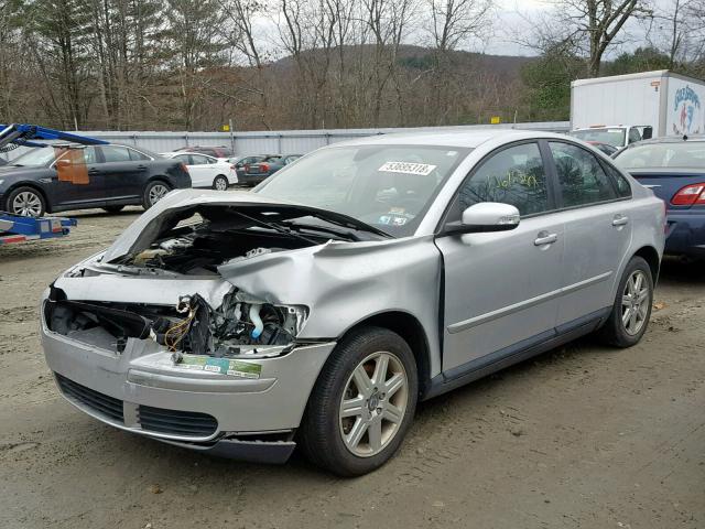 YV1MS382672277876 - 2007 VOLVO S40 2.4I SILVER photo 2