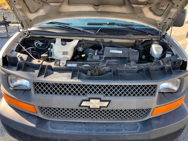 1GNGG25K991108308 - 2009 CHEVROLET EXPRESS G2 GRAY photo 10