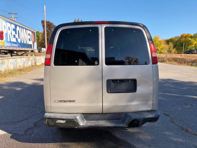 1GNGG25K991108308 - 2009 CHEVROLET EXPRESS G2 GRAY photo 4