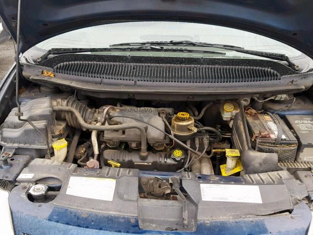 1C4GJ25381B276068 - 2001 CHRYSLER VOYAGER BLUE photo 7