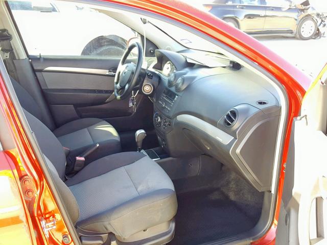 KL1TD66EX9B648347 - 2009 CHEVROLET AVEO LS BURGUNDY photo 5
