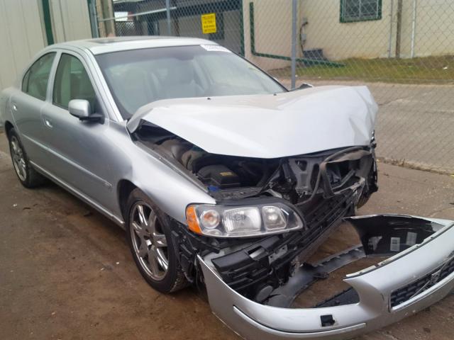 YV1RS592062556304 - 2006 VOLVO S60 2.5T SILVER photo 1