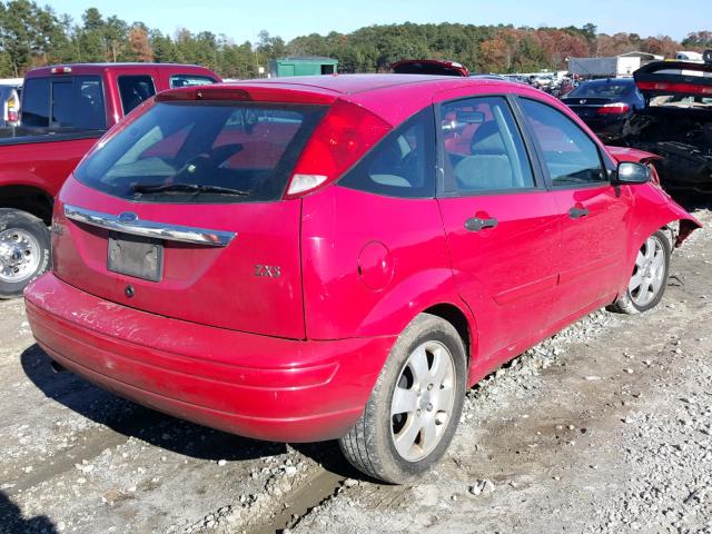 3FAFP37352R231038 - 2002 FORD FOCUS ZX5 RED photo 4