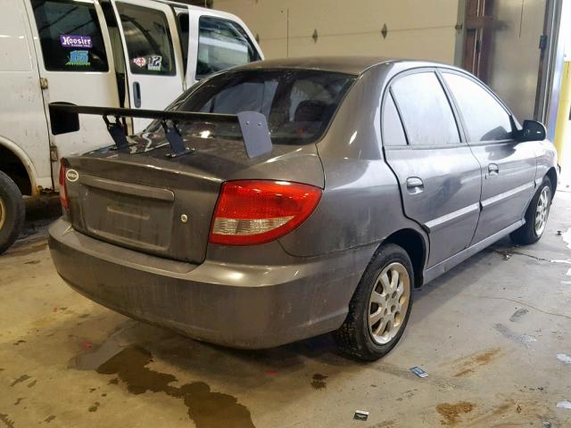 KNADC125746325851 - 2004 KIA RIO GRAY photo 4