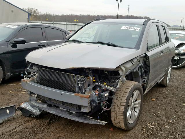 1C4NJCBA7CD520722 - 2012 JEEP COMPASS SP 灰色 照片 2