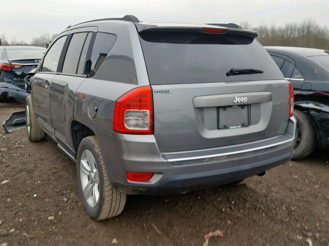 1C4NJCBA7CD520722 - 2012 JEEP COMPASS SP GRAY photo 3