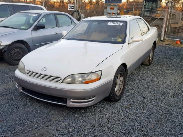 JT8VK13T9N0057508 - 1992 LEXUS ES 300 WHITE photo 2