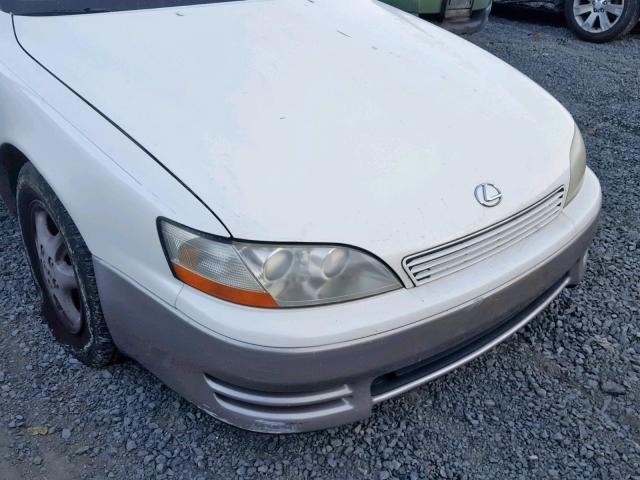 JT8VK13T9N0057508 - 1992 LEXUS ES 300 WHITE photo 9