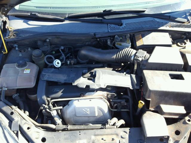 1FAFP34334W123926 - 2004 FORD FOCUS SE C BLACK photo 7