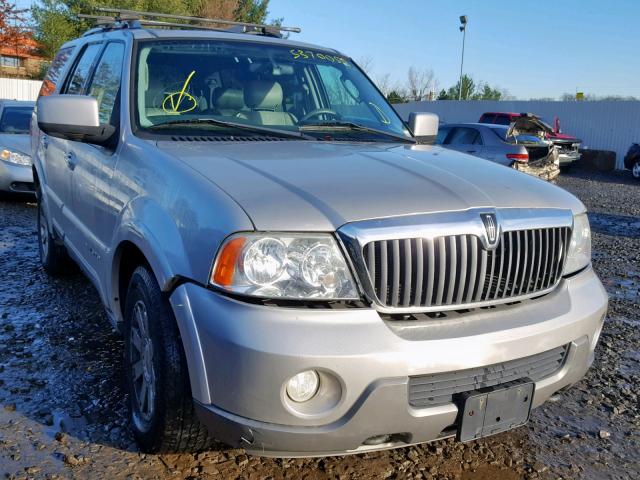 5LMFU28R84LJ14869 - 2004 LINCOLN NAVIGATOR SILVER photo 1