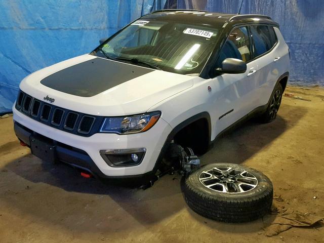 3C4NJDDB5KT775924 - 2019 JEEP COMPASS TR WHITE photo 2