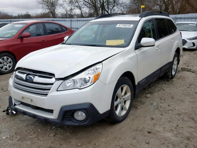 4S4BRJGC6D2223833 - 2013 SUBARU OUTBACK 3. WHITE photo 2