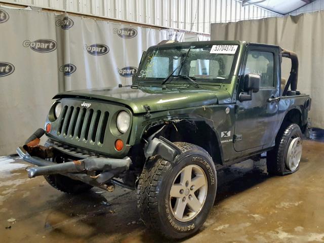 1J4FA24117L197852 - 2007 JEEP WRANGLER X GREEN photo 2