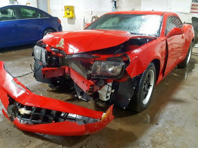 2G1FA1E35D9164381 - 2013 CHEVROLET CAMARO LS RED photo 2