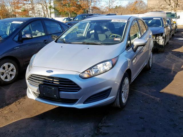 3FADP4AJ1EM156117 - 2014 FORD FIESTA S SILVER photo 2