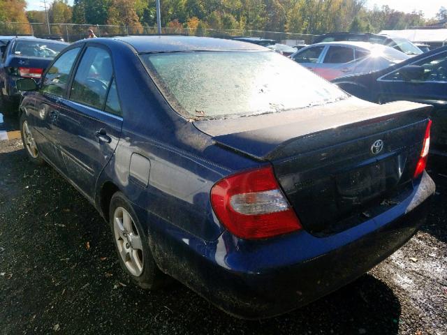 JTDBE32K740279902 - 2004 TOYOTA CAMRY LE BLUE photo 3