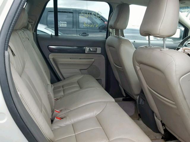 2LMDU68C17BJ25749 - 2007 LINCOLN MKX BEIGE photo 6