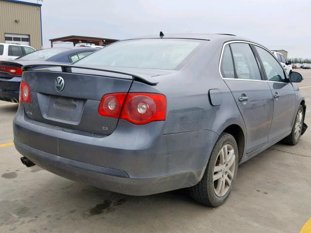 3VWEF81K77M076385 - 2007 VOLKSWAGEN JETTA WOLF CHARCOAL photo 4