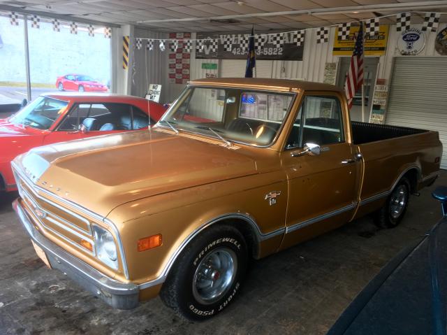 CE148A105240 - 1968 CHEVROLET C-SERIES GOLD photo 2