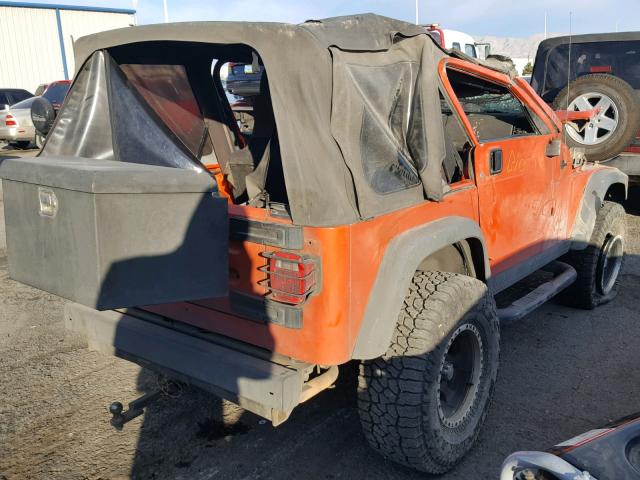 1J4FA29S56P729340 - 2006 JEEP WRANGLER / ORANGE photo 4