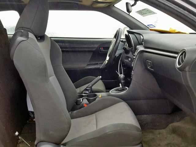 JTKJF5C75FJ005876 - 2015 TOYOTA SCION TC 黑色 照片 5