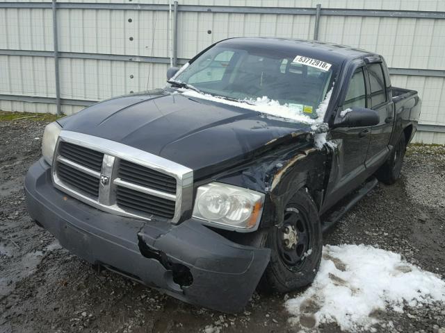 1D7HW28K07S128424 - 2007 DODGE DAKOTA QUA BLACK photo 2