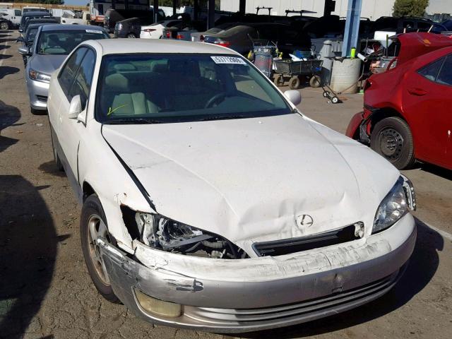 JT8BF28G9W5016311 - 1998 LEXUS ES 300 WHITE photo 9