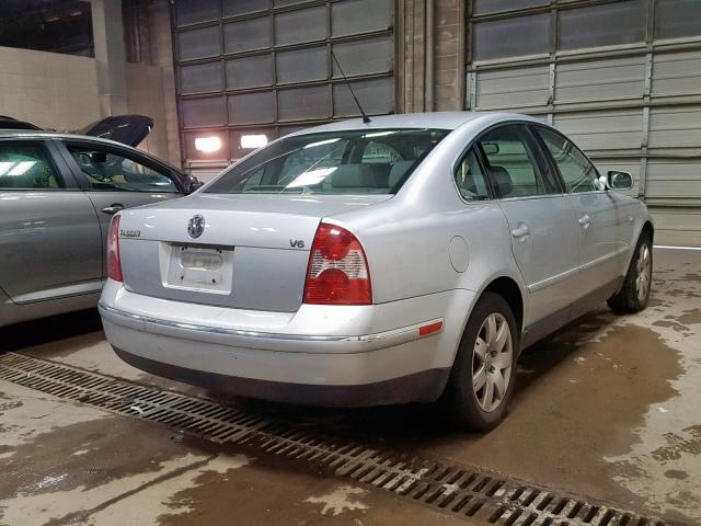 WVWRH63BX2P073936 - 2002 VOLKSWAGEN PASSAT GLX 银色 照片 4