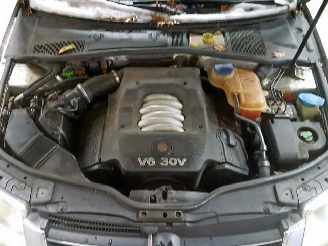 WVWRH63BX2P073936 - 2002 VOLKSWAGEN PASSAT GLX 银色 照片 7