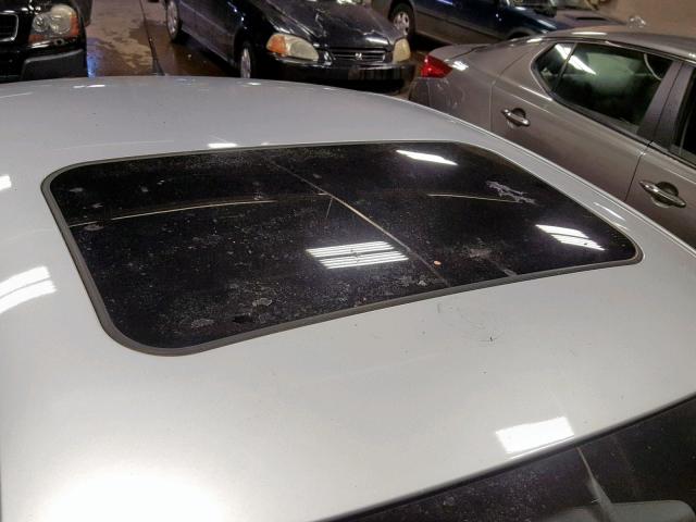 WVWRH63BX2P073936 - 2002 VOLKSWAGEN PASSAT GLX 银色 照片 9