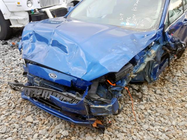 3FA6P0SU6HR253928 - 2017 FORD FUSION TIT BLUE photo 9