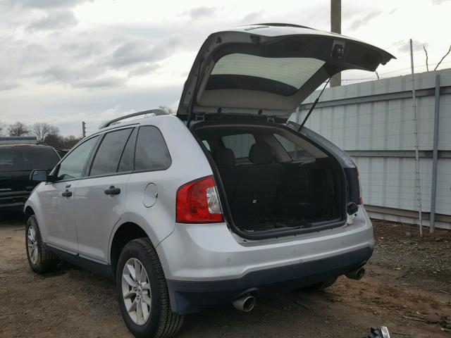 2FMDK3GC0DBC01149 - 2013 FORD EDGE SE SILVER photo 3