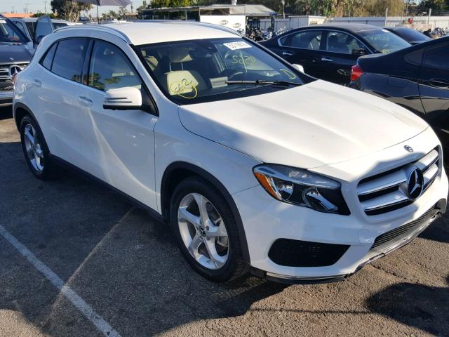 WDCTG4EB0JJ475437 - 2018 MERCEDES-BENZ GLA 250 WHITE photo 1