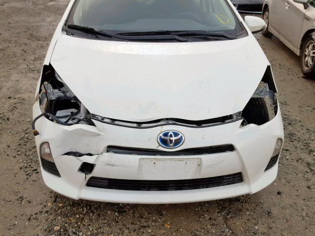 JTDKDTB32E1079520 - 2014 TOYOTA PRIUS C WHITE photo 9