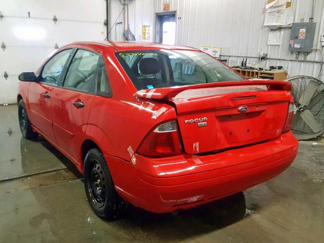 1FAHP34N37W361144 - 2007 FORD FOCUS ZX4 RED photo 3