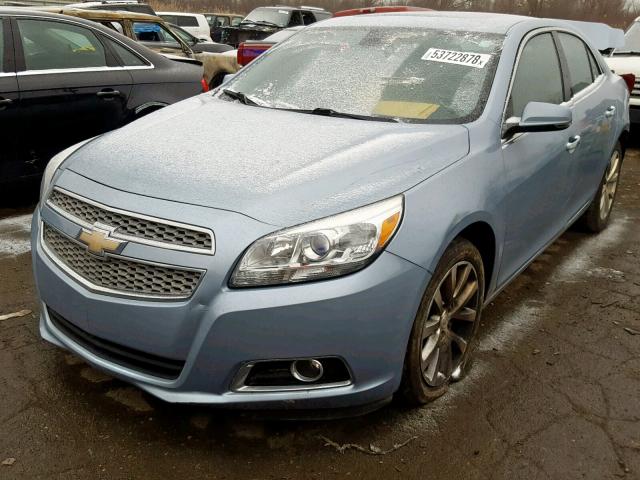 1G11H5SA7DU132566 - 2013 CHEVROLET MALIBU LTZ ლურჯი ფოტო 2