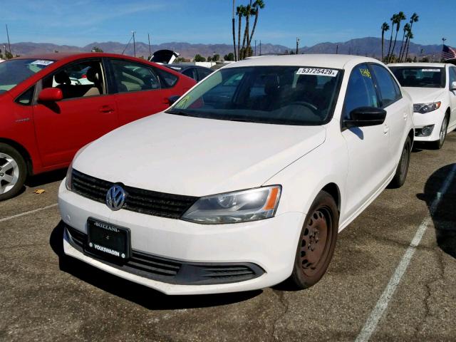 3VW2K7AJ4BM090236 - 2011 VOLKSWAGEN JETTA BASE თეთრი ფოტო 2