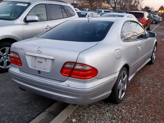 WDBLJ70G01T078647 - 2001 MERCEDES-BENZ CLK 430 SILVER photo 4