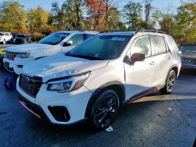 JF2SKAPC6KH564170 - 2019 SUBARU FORESTER S WHITE photo 2