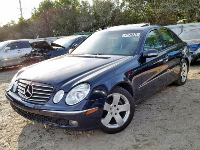 WDBUF65JX5A720149 - 2005 MERCEDES-BENZ E 320 BLUE photo 2