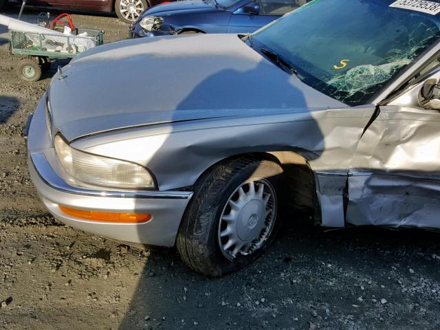 1G4CW52K3X4653363 - 1999 BUICK PARK AVENU SILVER photo 9