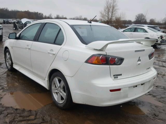 JA32V2FW2EU012943 - 2014 MITSUBISHI LANCER SE WHITE photo 3