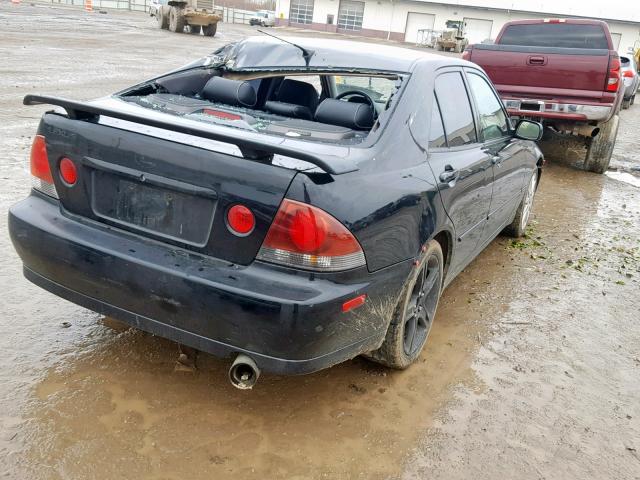 JTHBD192520053284 - 2002 LEXUS IS 300 BLACK photo 4